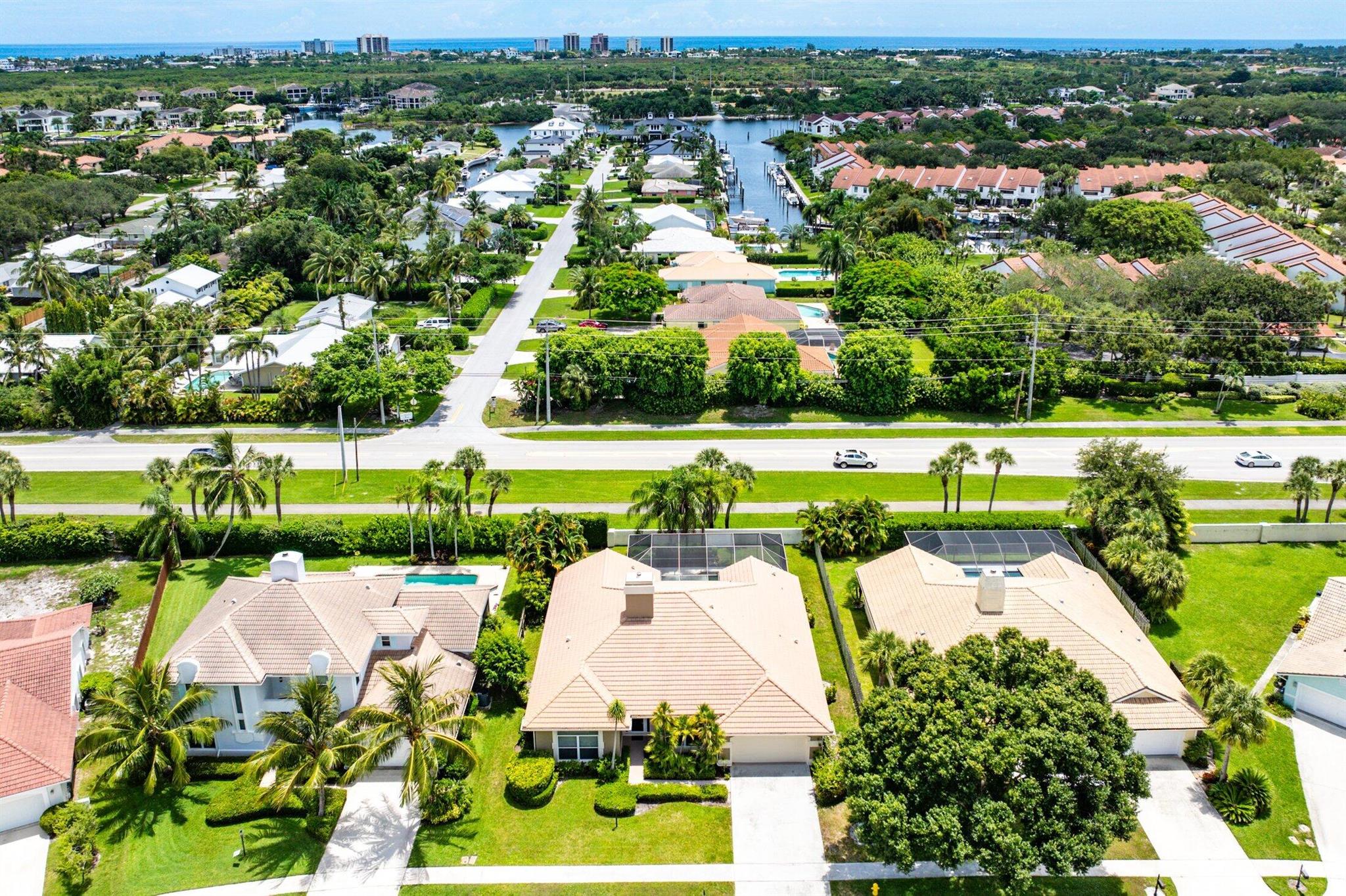 CRYSTAL POINTE 1 - Residential