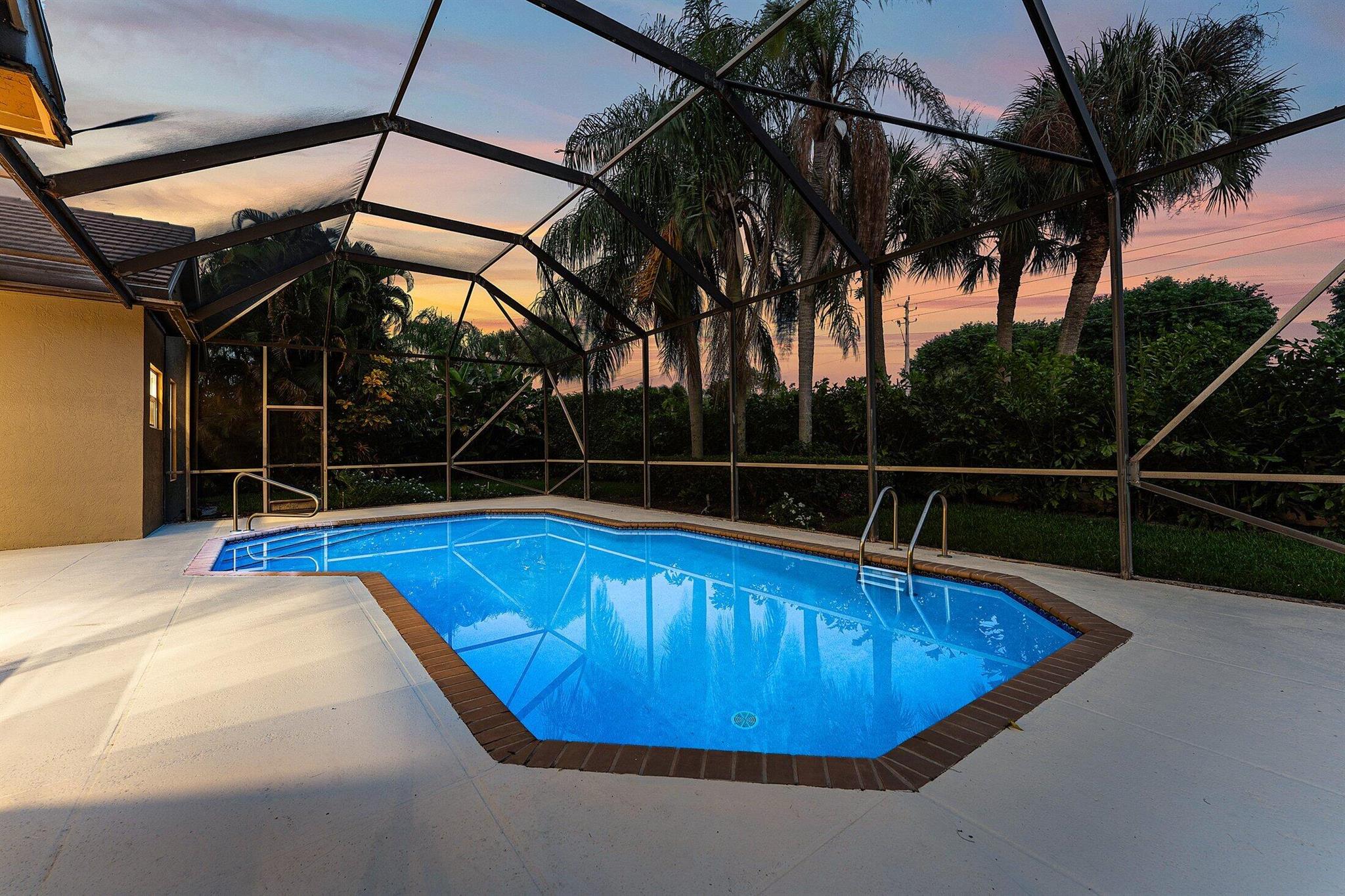 CRYSTAL POINTE 1 - Residential