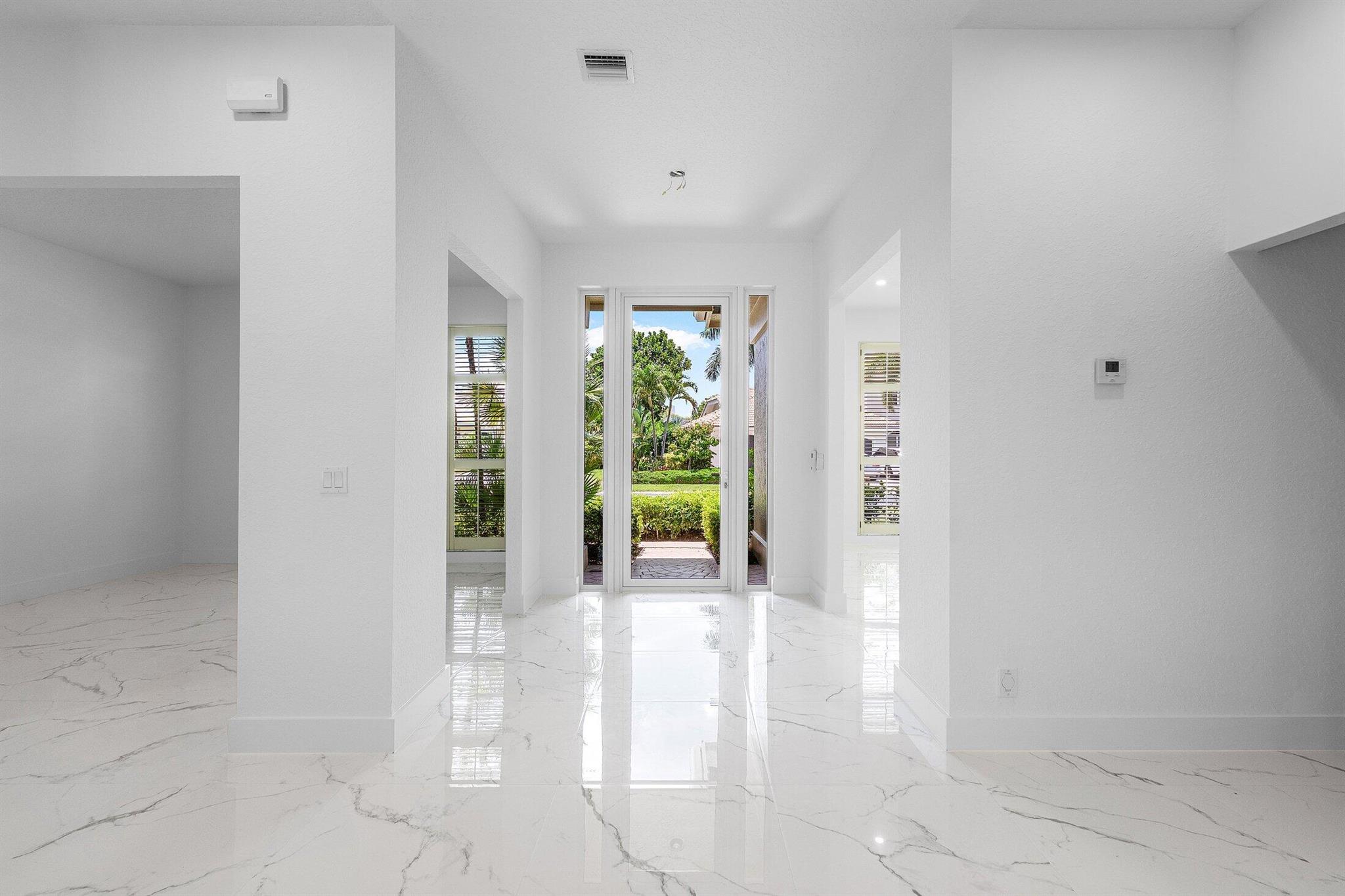 CRYSTAL POINTE 1 - Residential