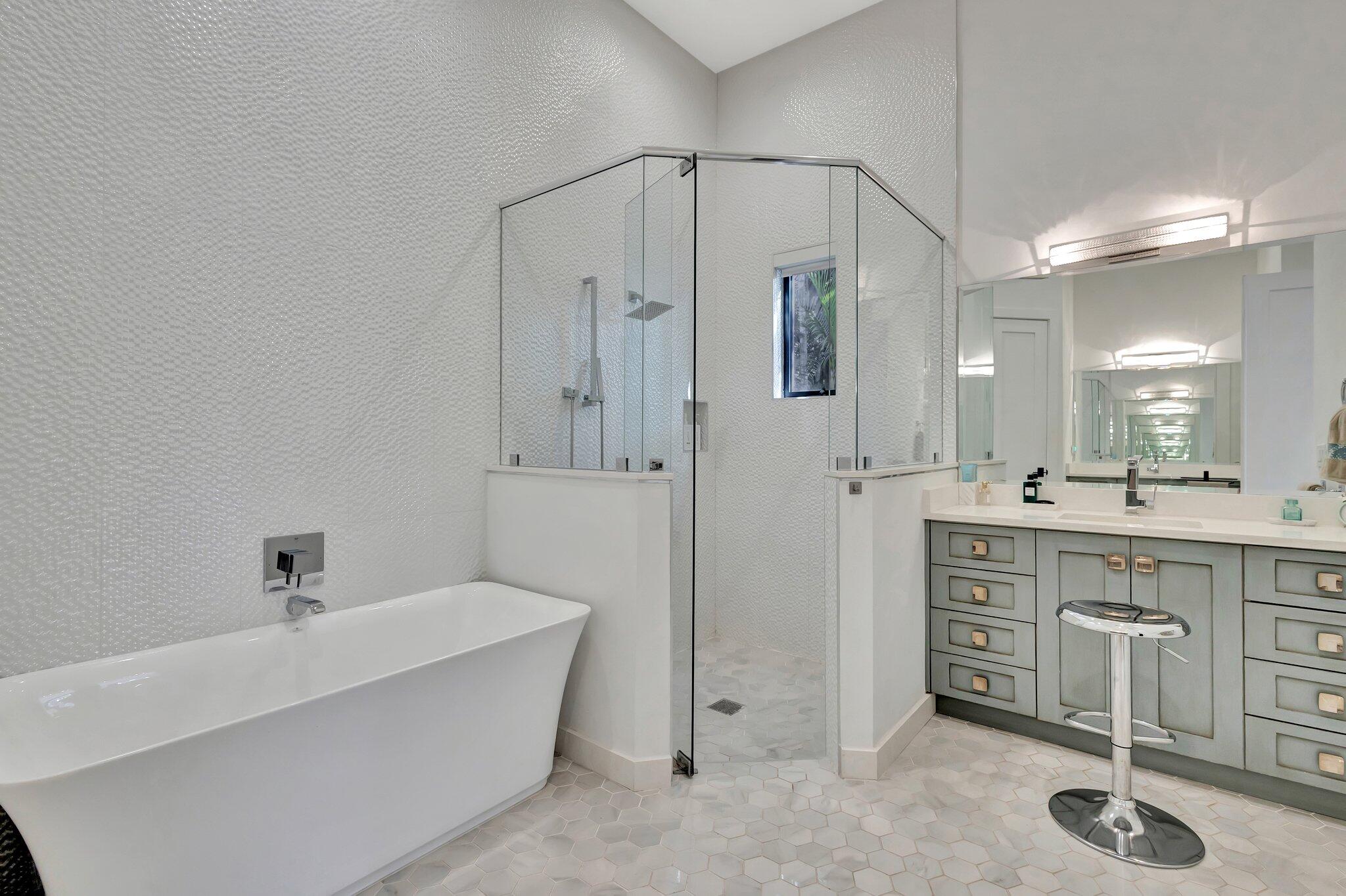 LAKE IDA MNR - Residential