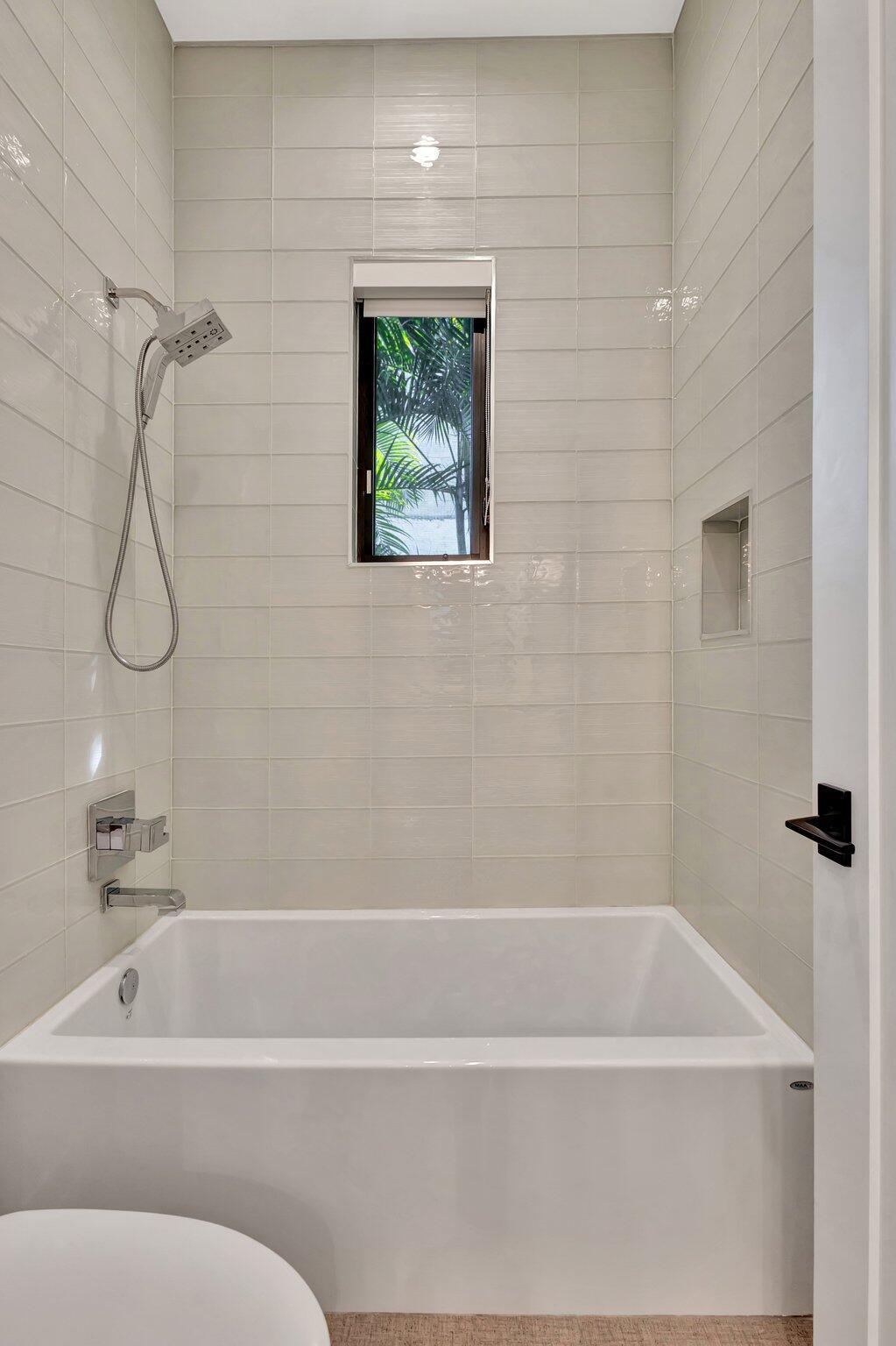 LAKE IDA MNR - Residential