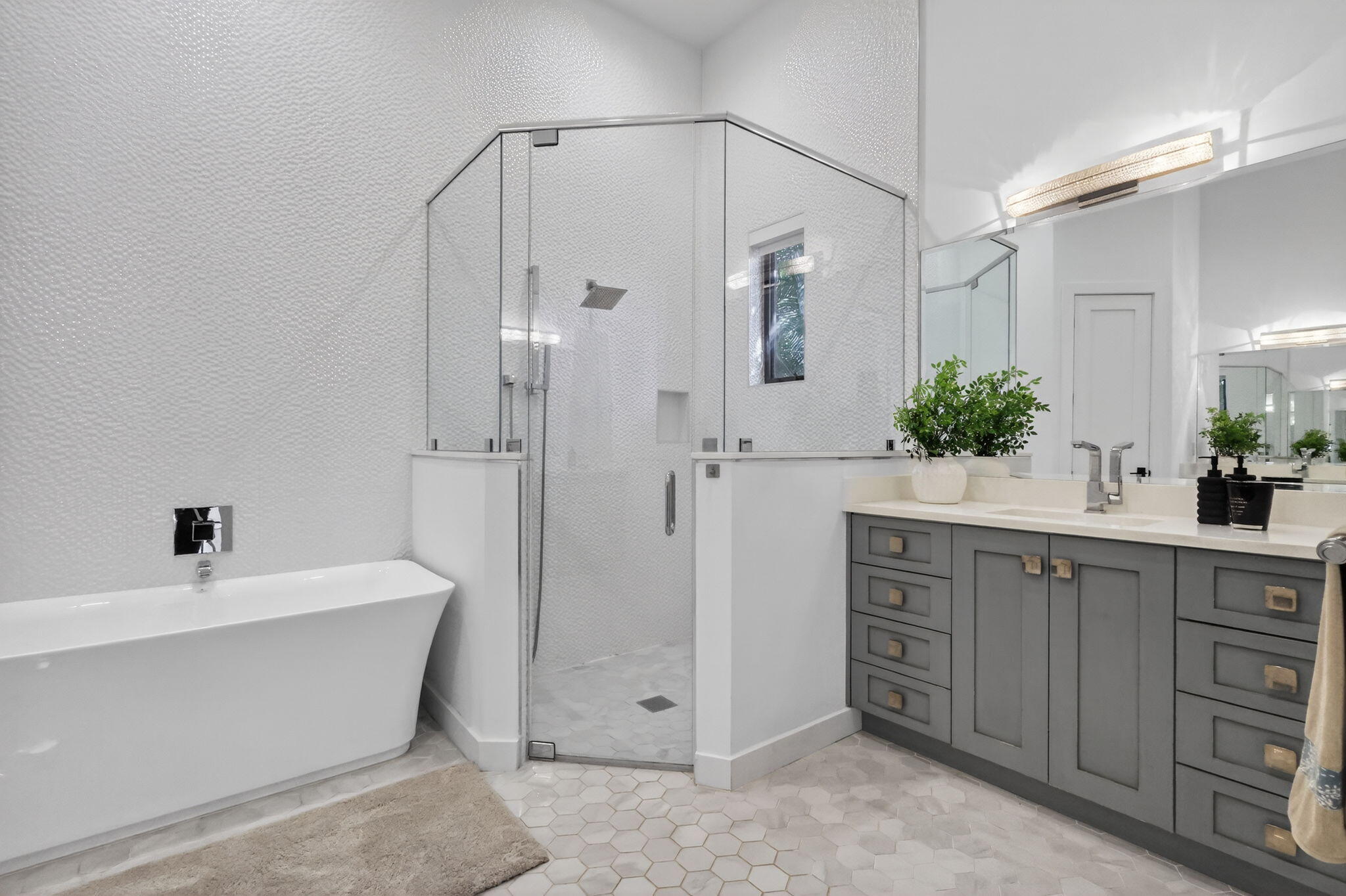 LAKE IDA MNR - Residential