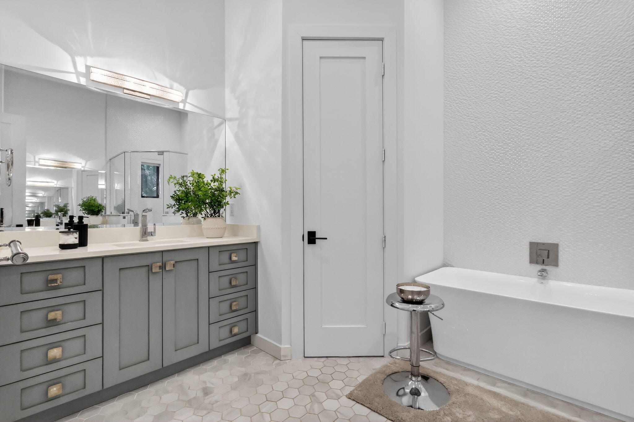 LAKE IDA MNR - Residential