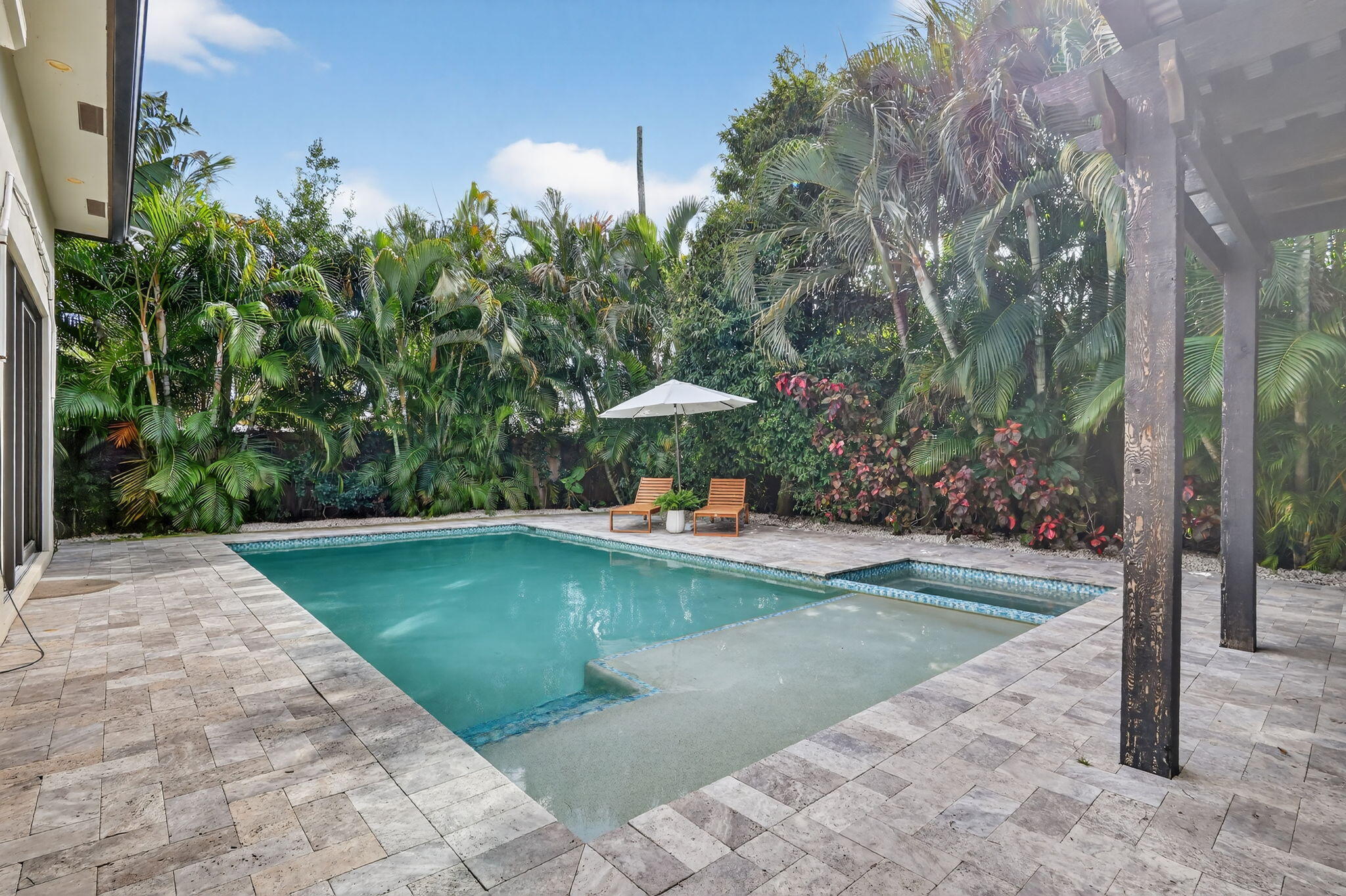 LAKE IDA MNR - Residential