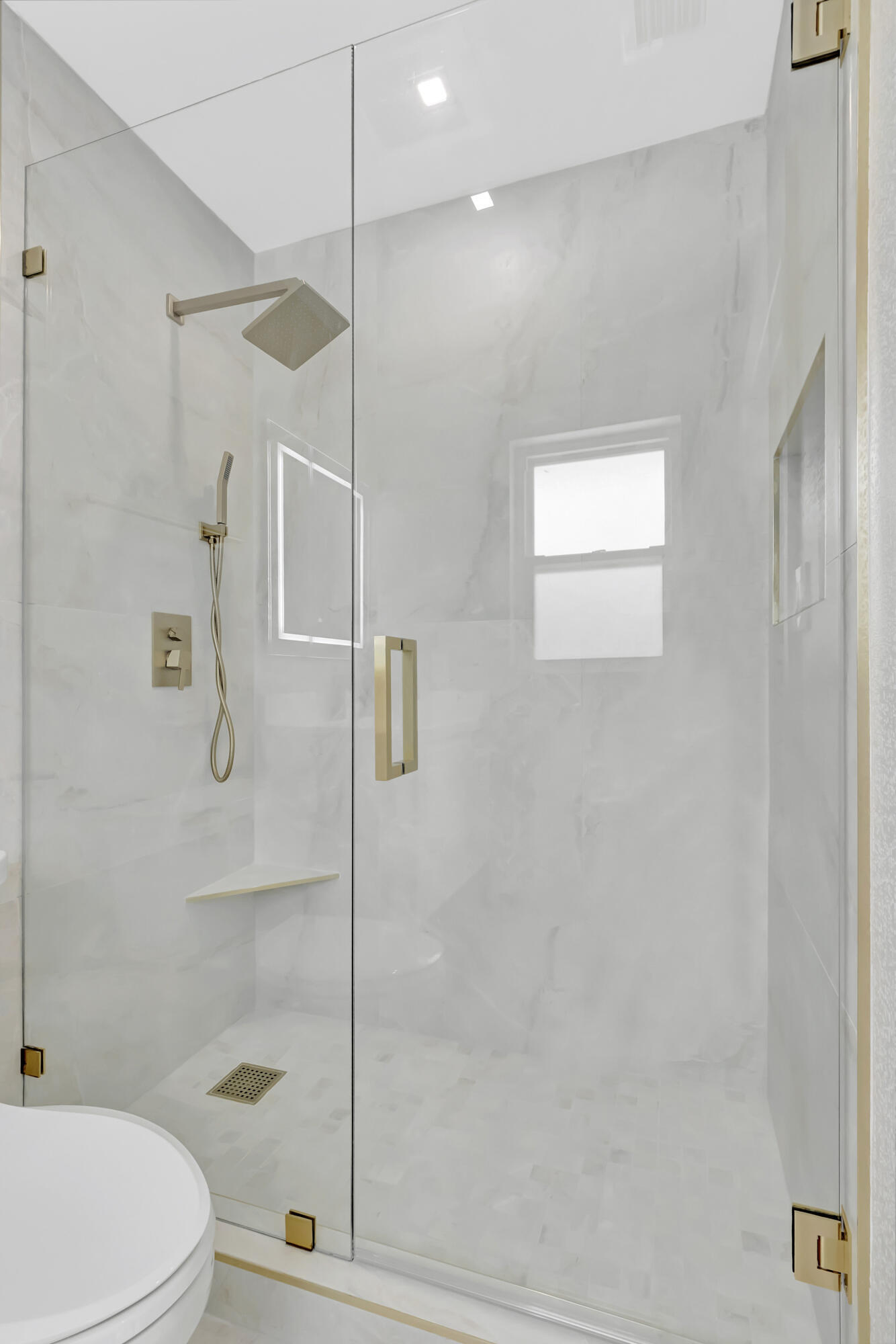 LAKE IDA - Residential