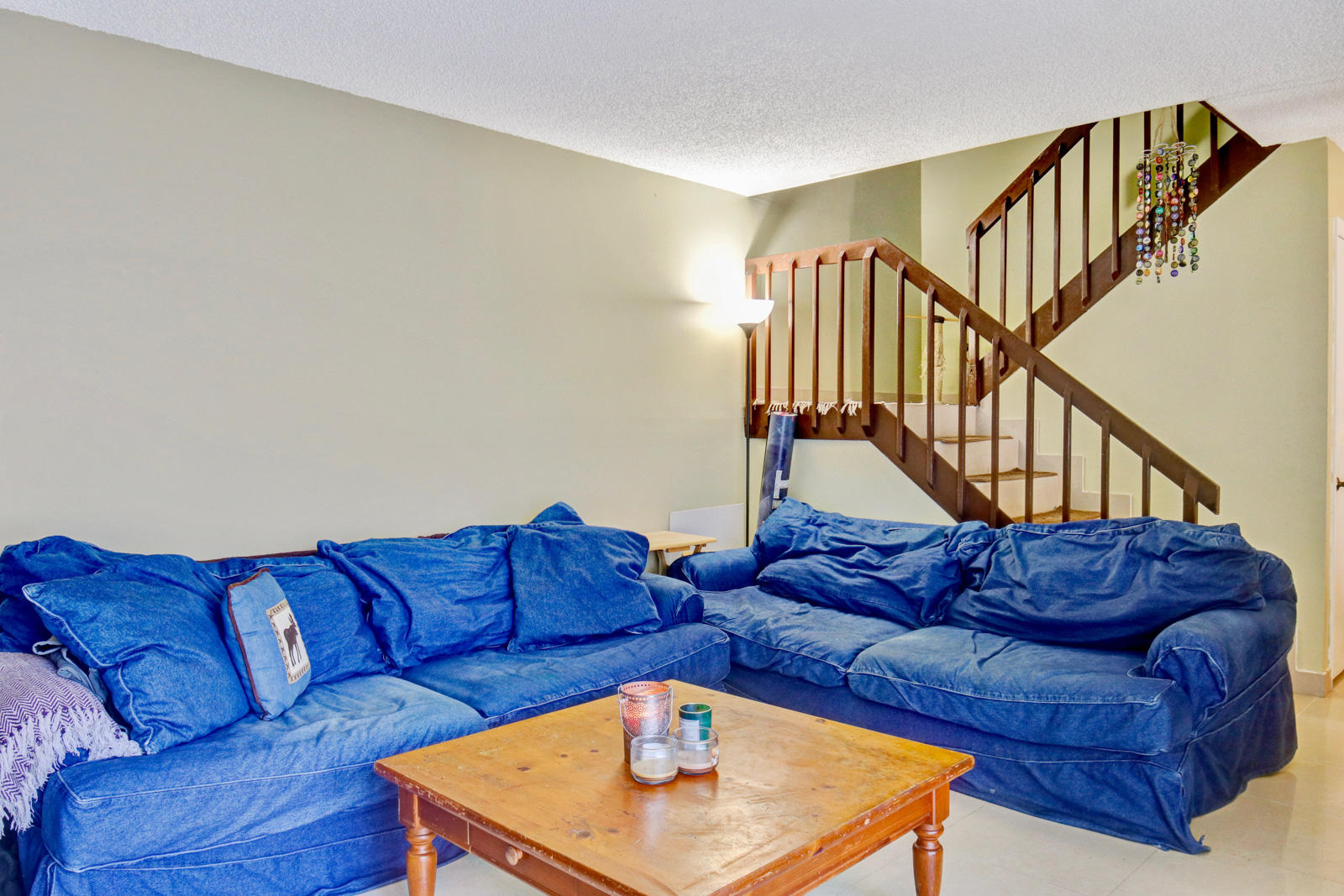 GARDEN LAKES AND GARDEN SQUARE SHOPS - Residential