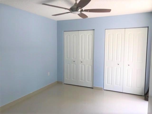 GARDEN LAKES AND GARDEN SQUARE SHOPS - Residential