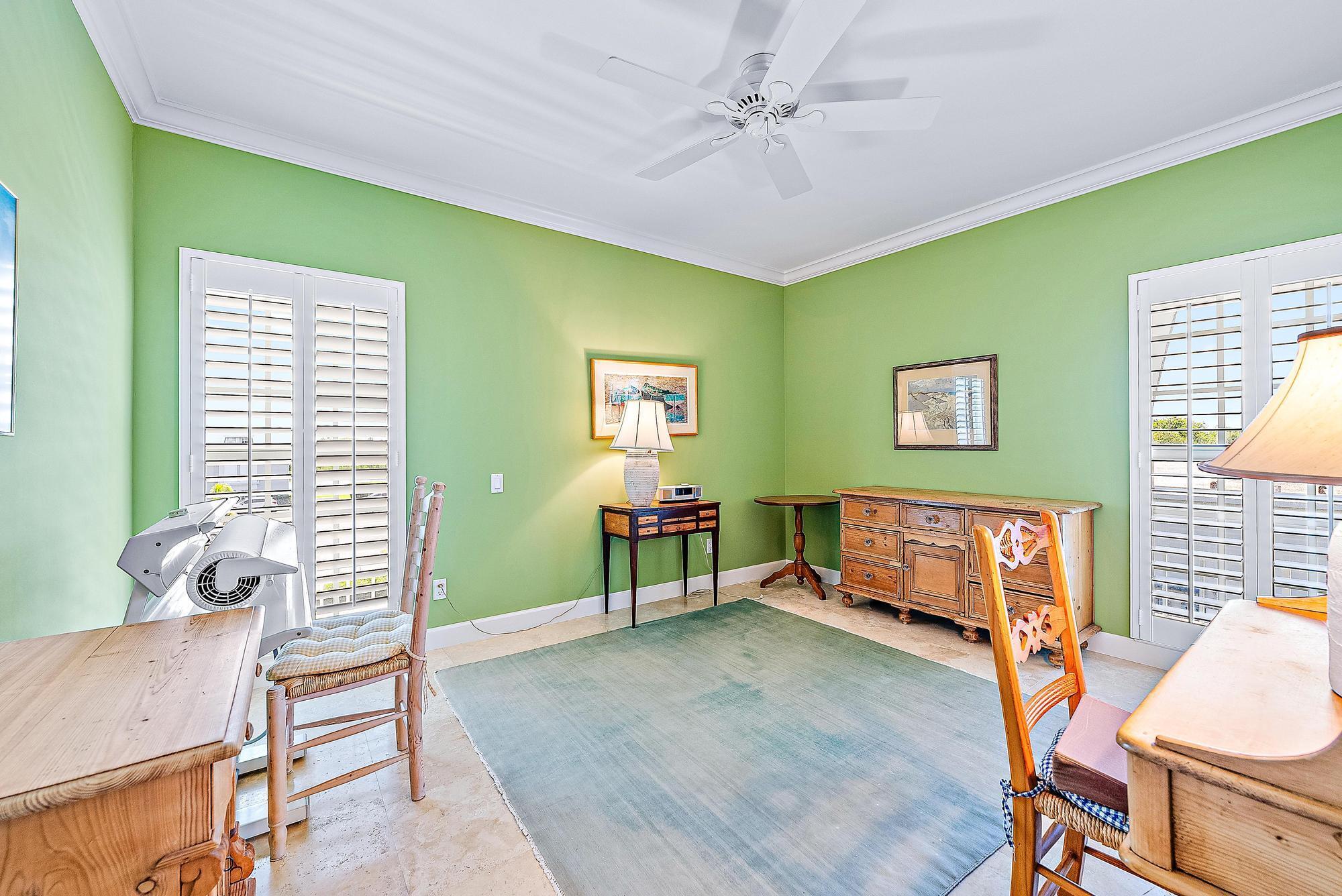 CHATEAU CHEVERNY IBIS ISL - Residential