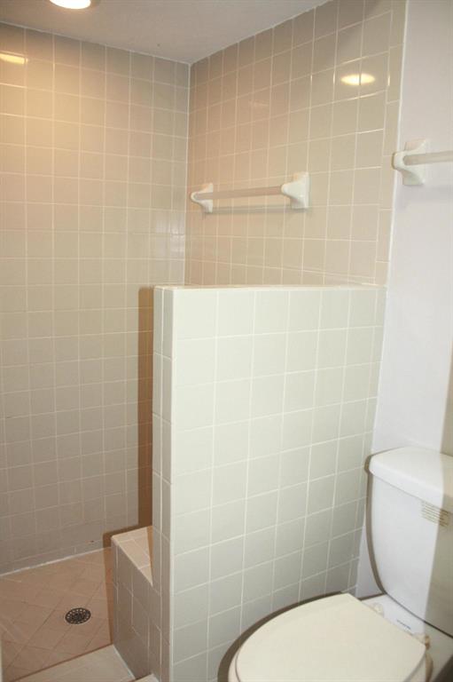 VILLAS @ SUNSET TRACE - Residential