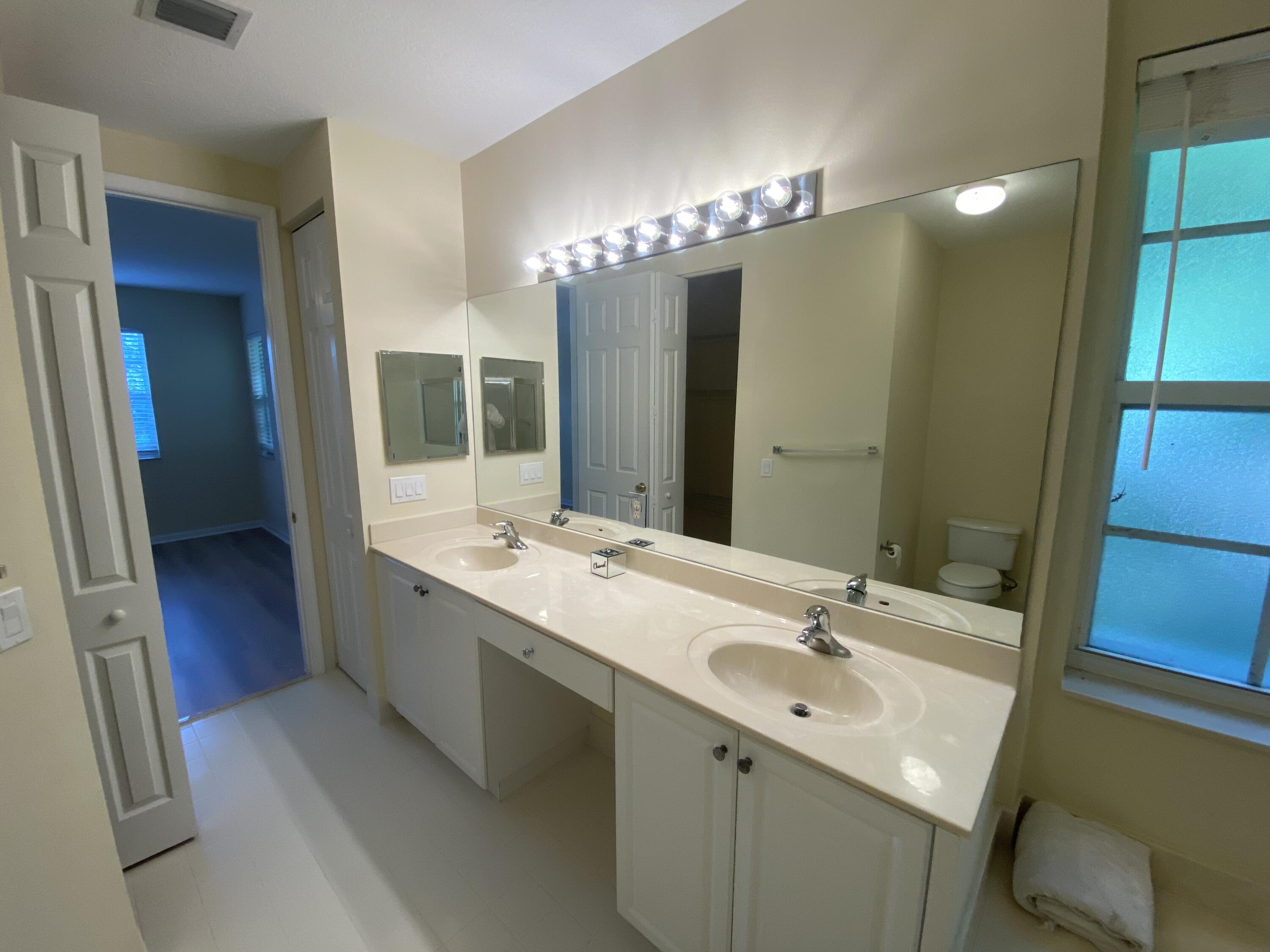 LEGACY - Residential Lease