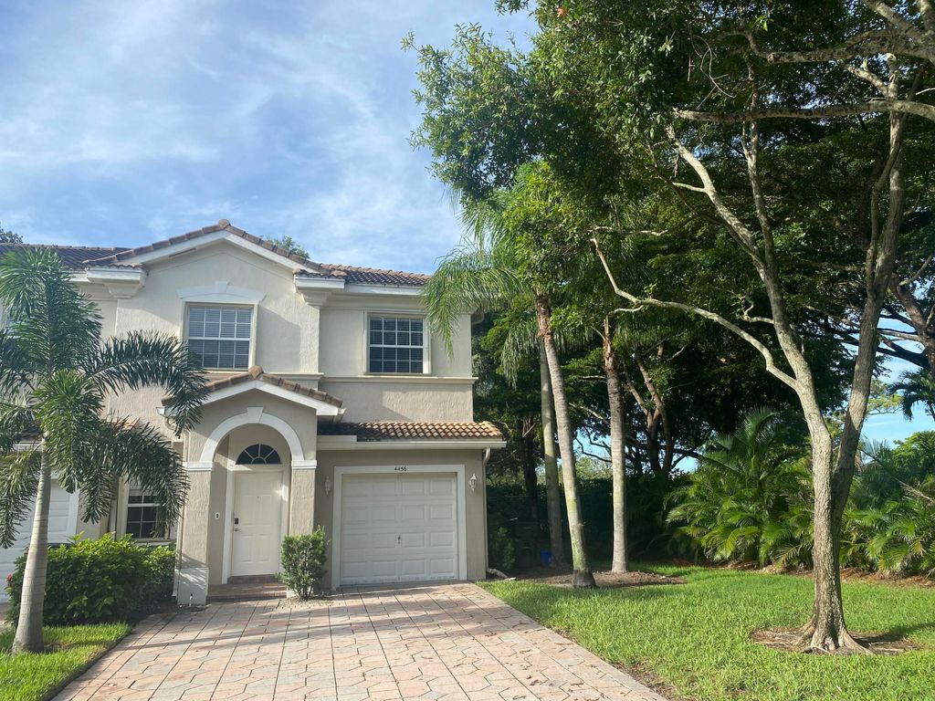 Photo of 4456 Regal Court, Delray Beach, FL 33445 (MLS # R11149027)