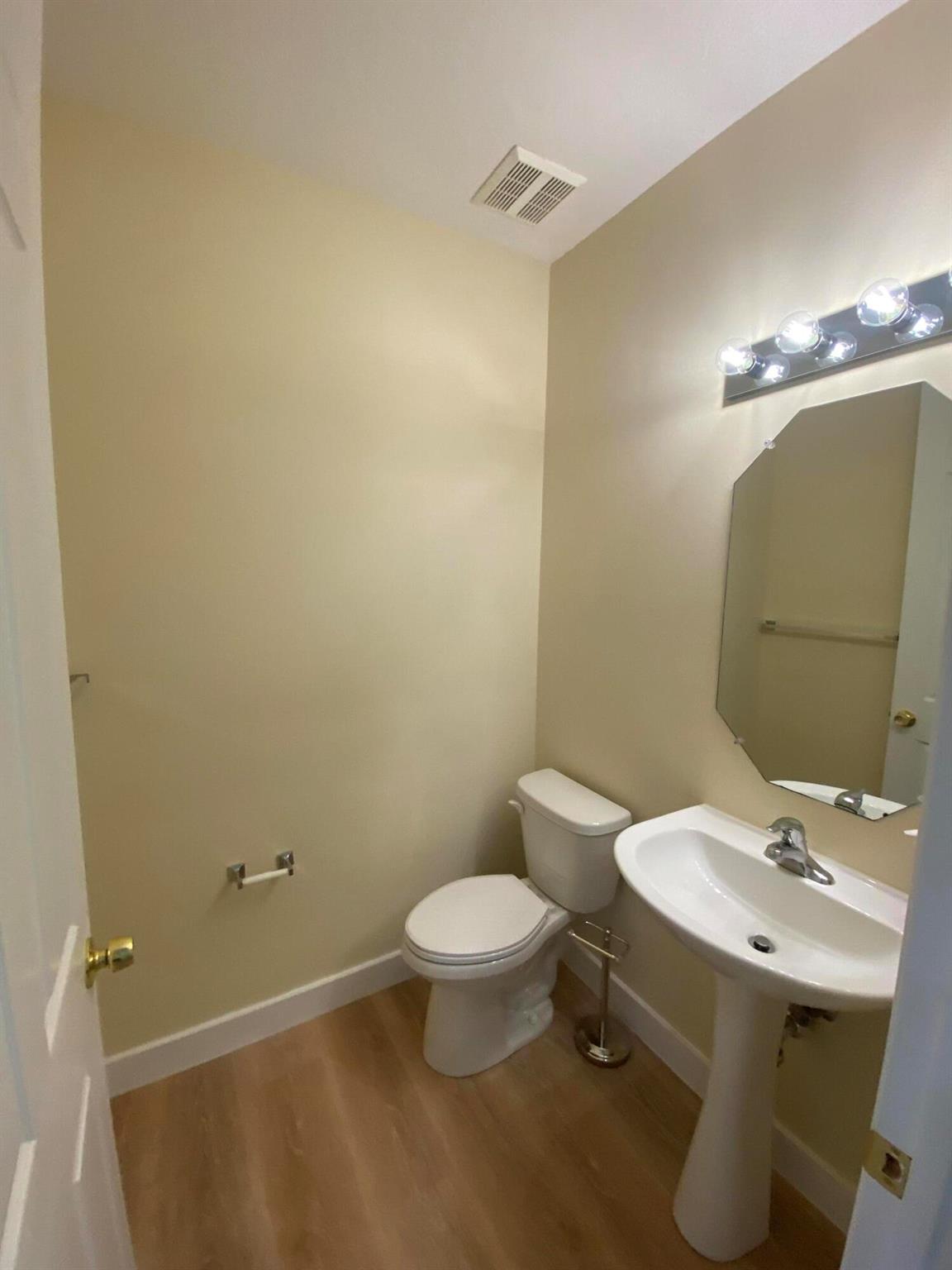 LEGACY - Residential Lease