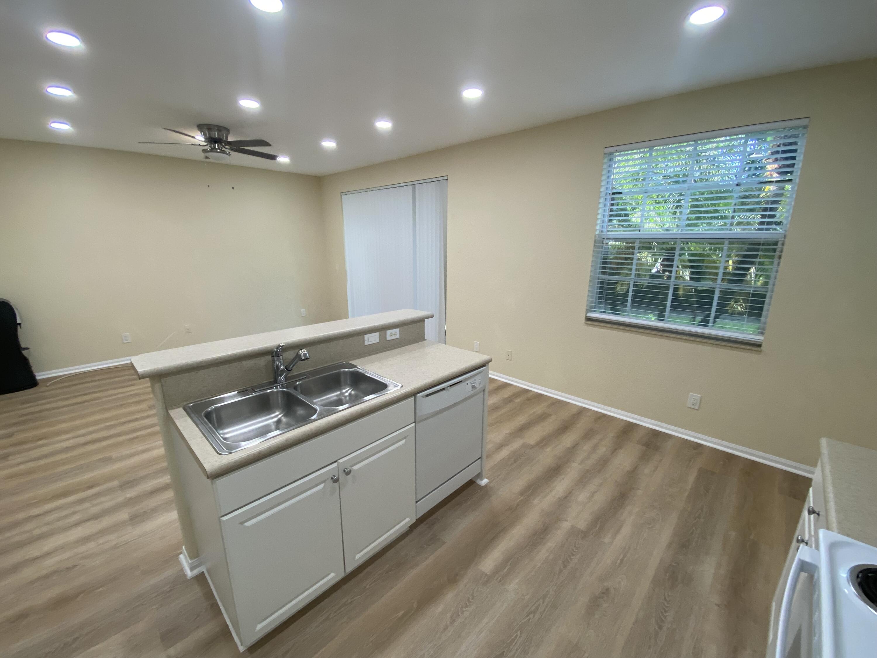 LEGACY - Residential Lease