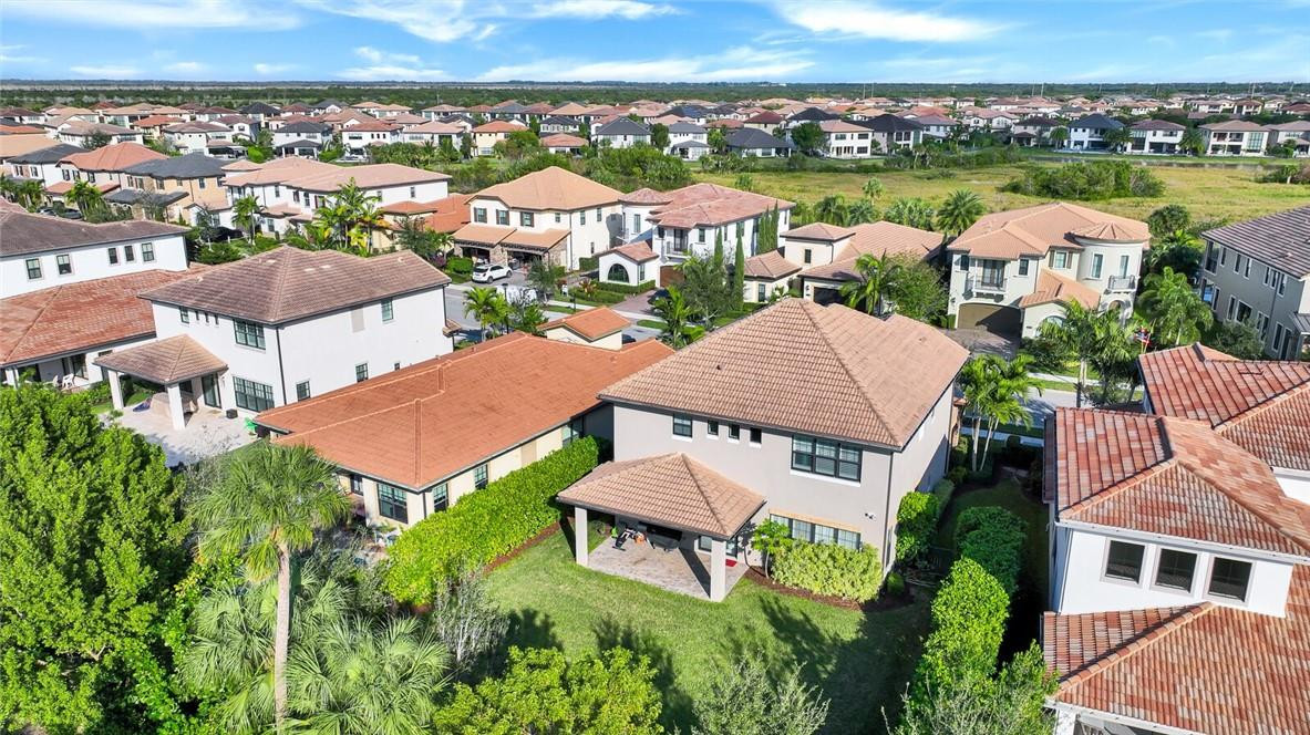 Bruschi Prop 180-105 B - Residential