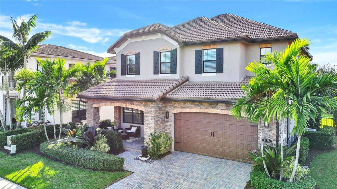 Bruschi Prop 180-105 B - Residential