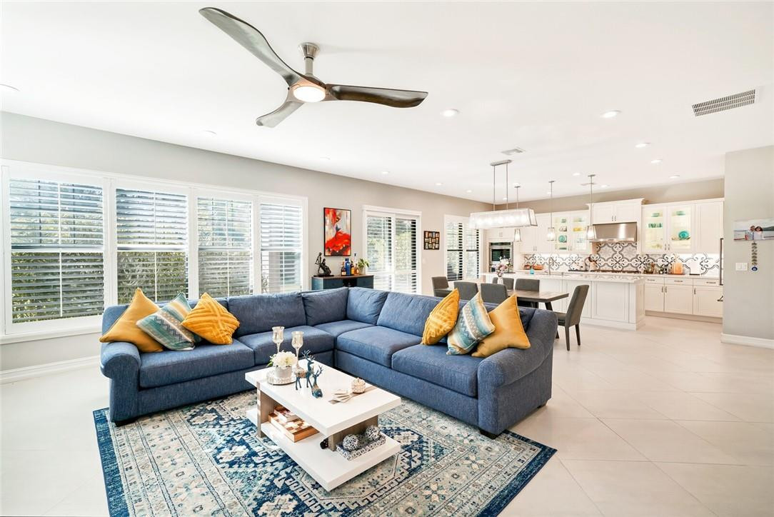 Bruschi Prop 180-105 B - Residential