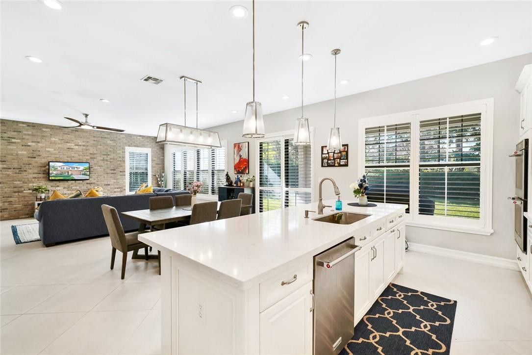 Bruschi Prop 180-105 B - Residential