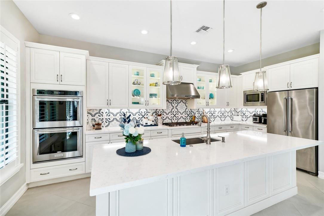 Bruschi Prop 180-105 B - Residential