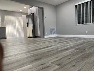 Palm Beach Leisureville R - Residential