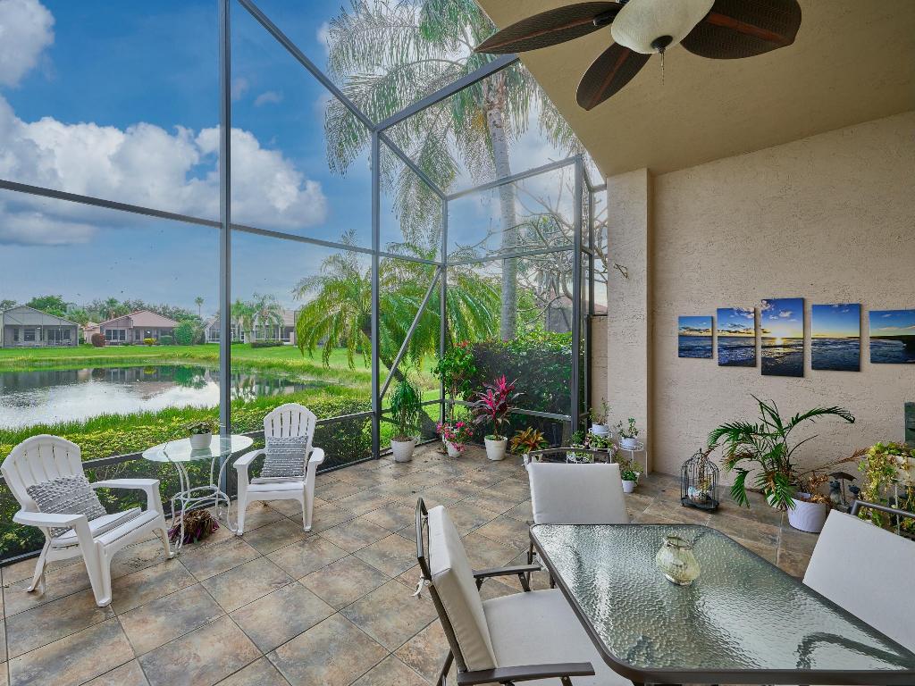 VALENCIA FALLS - Residential