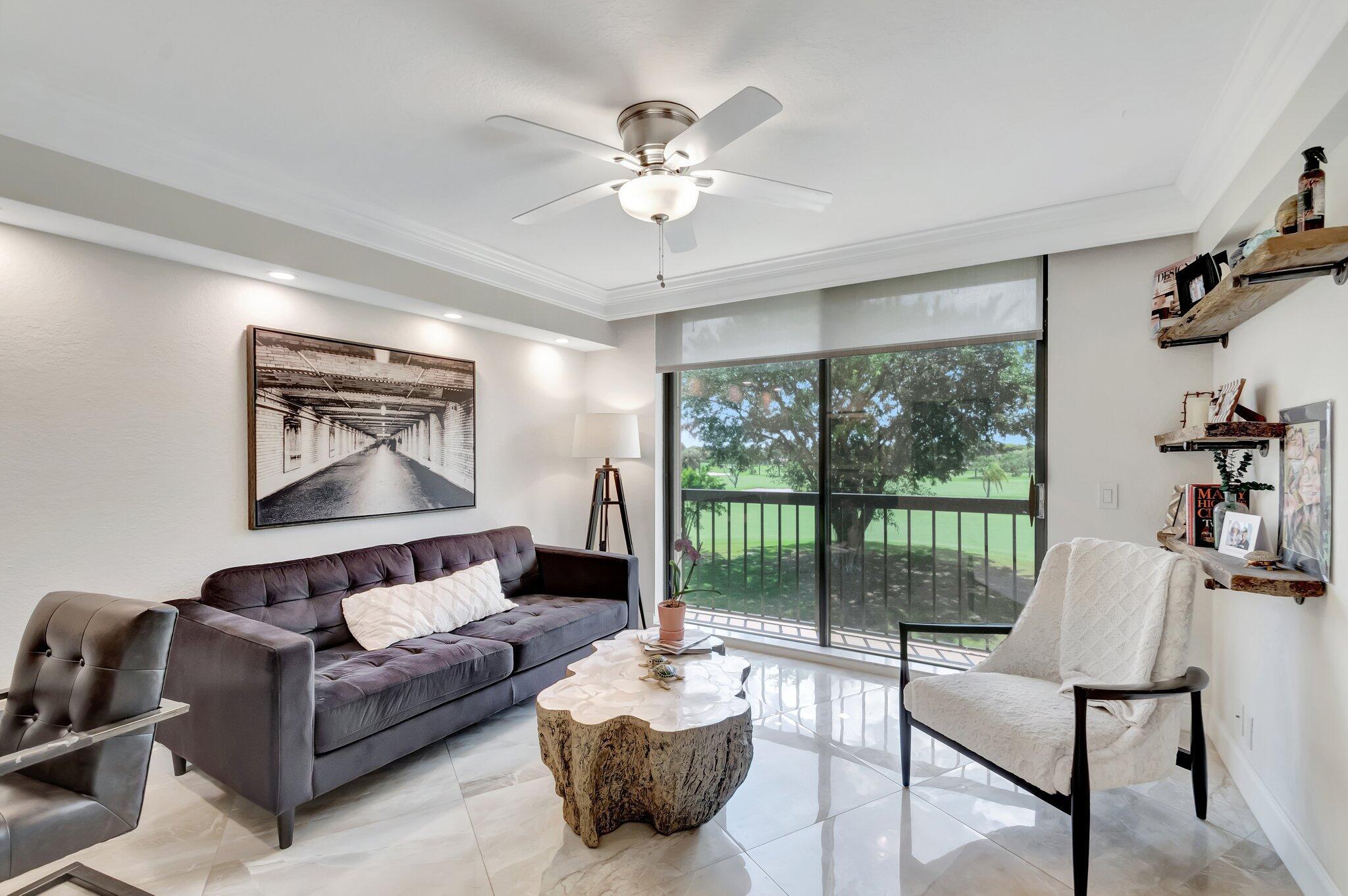 FOUNTAINS SOUTH CONDO 3B - Residential