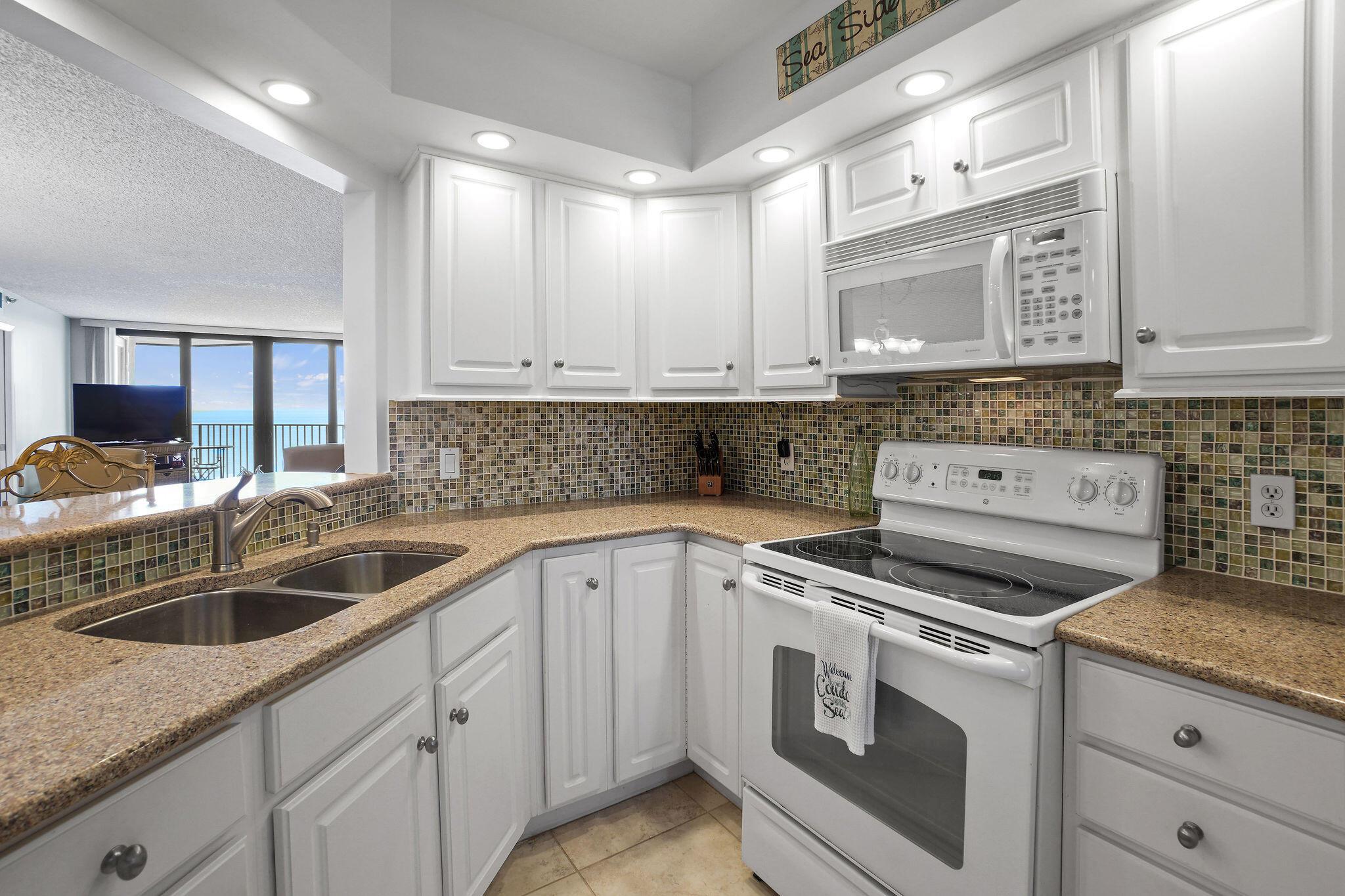 9650 S Ocean Drive 1709