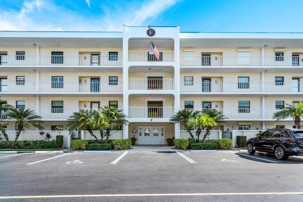 Photo of 300 N Highway A1a #F-205, Jupiter, FL 33477 (MLS # R10902590)
