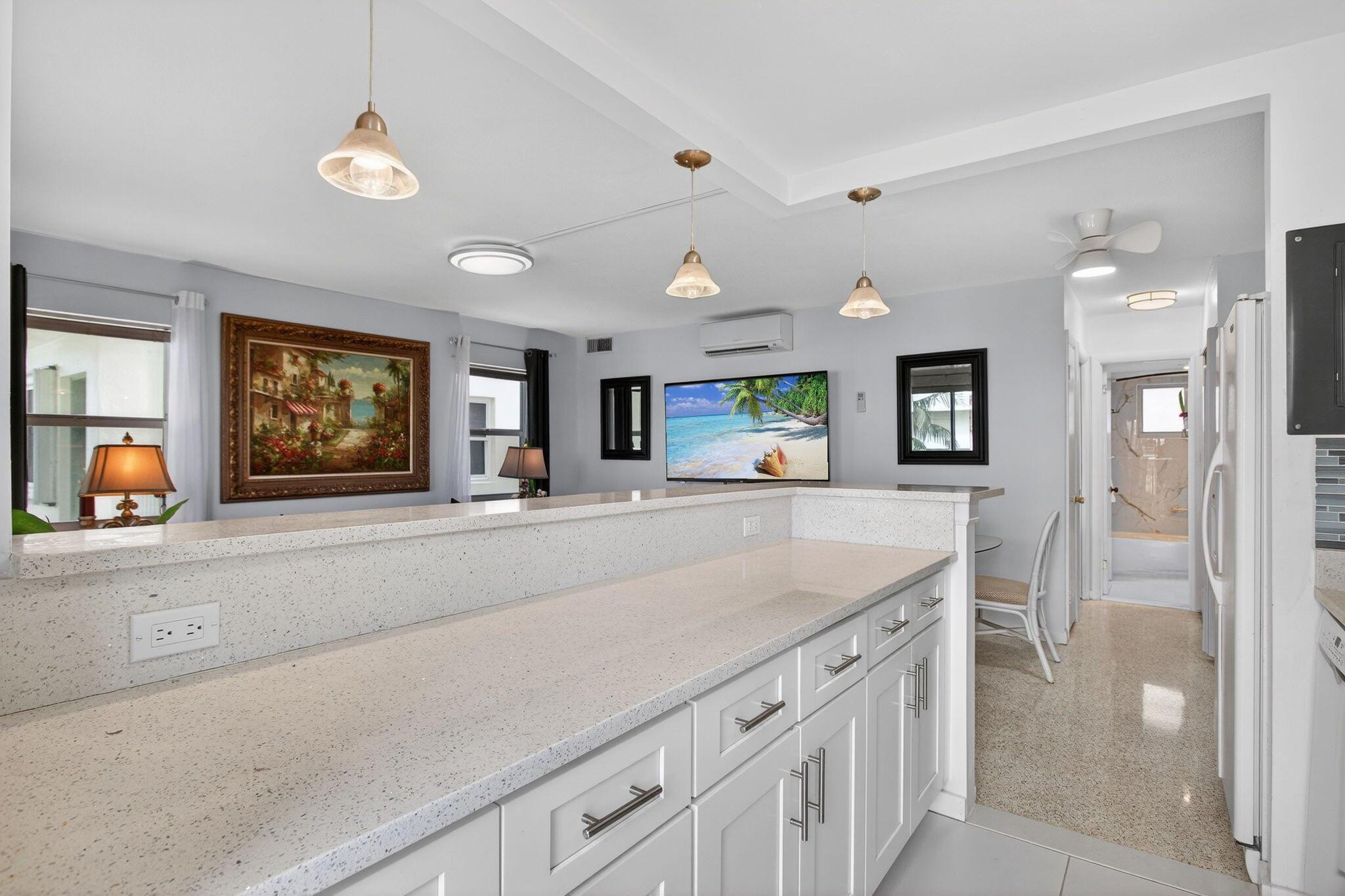 VILLAS ON THE OCEAN - Residential