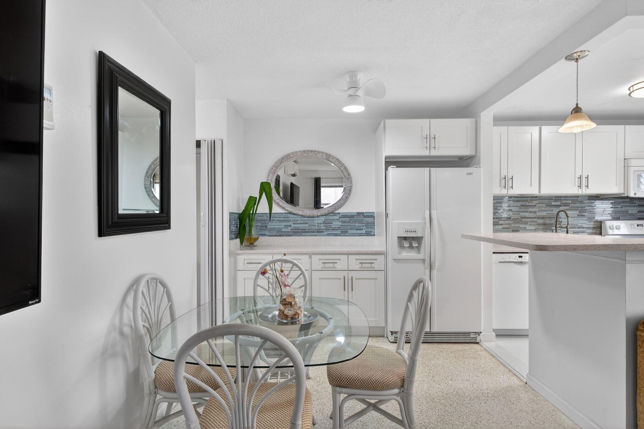 VILLAS ON THE OCEAN - Residential