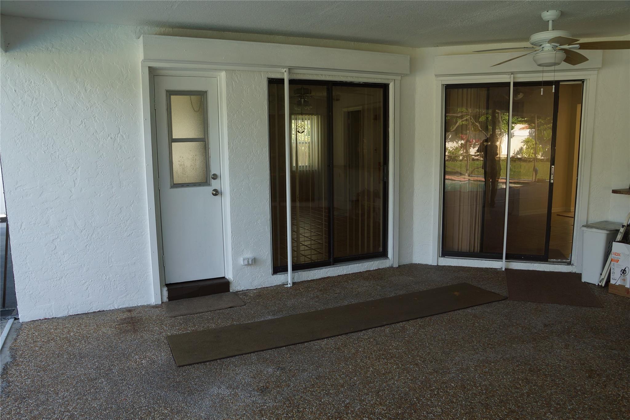 JACARANDA LAKES - Residential