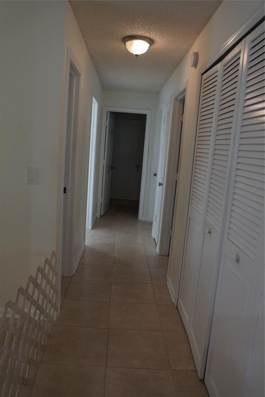 JACARANDA LAKES - Residential