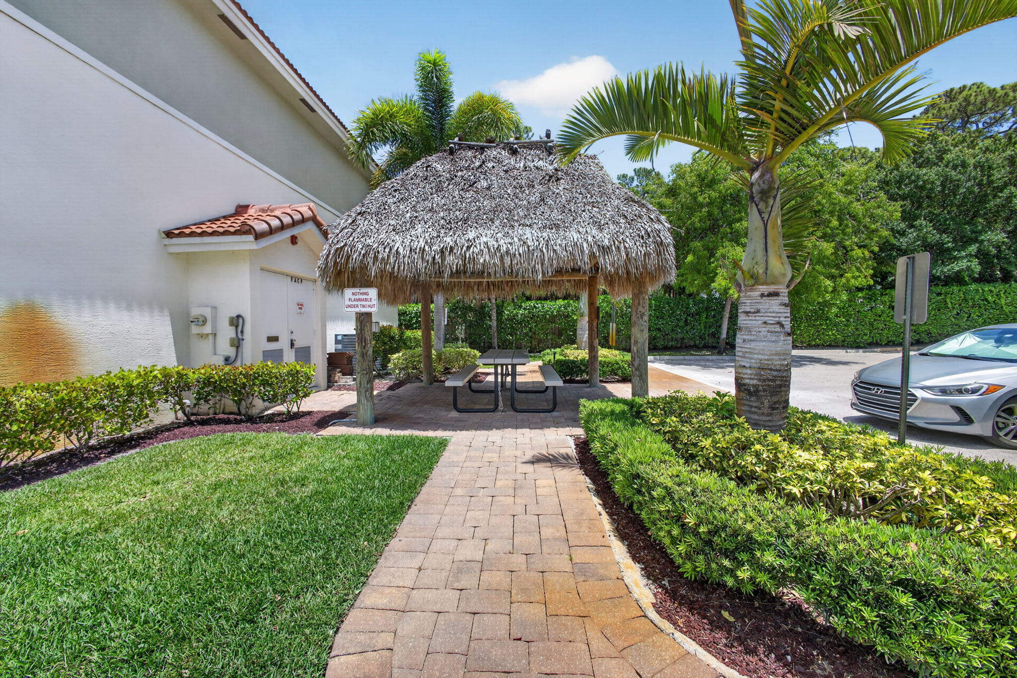 MAGNOLIA PLACE - Residential