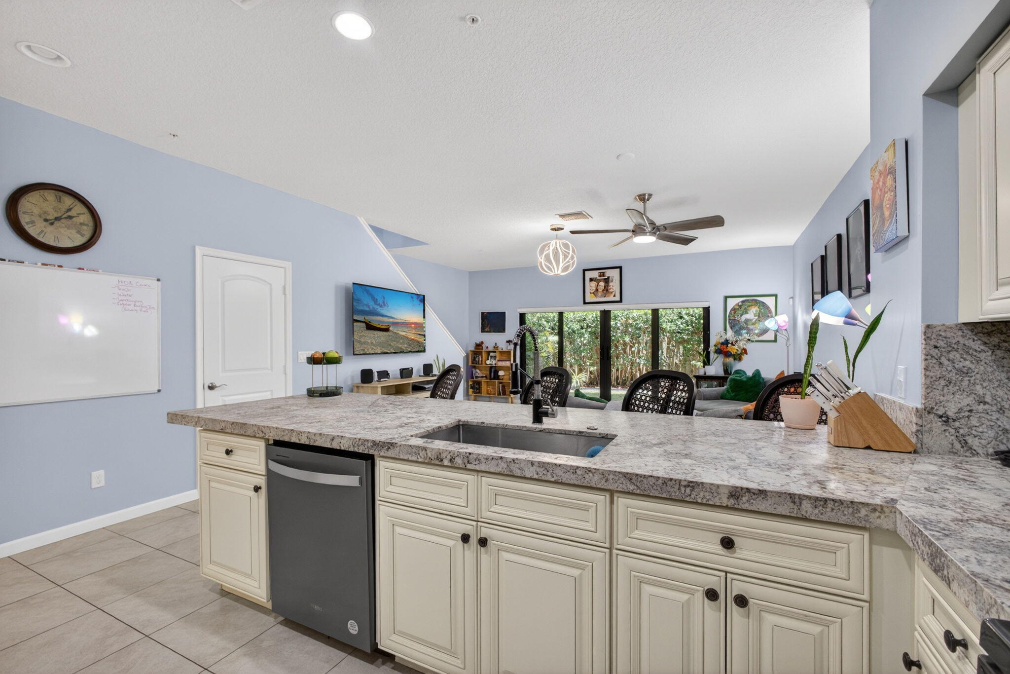 MAGNOLIA PLACE - Residential