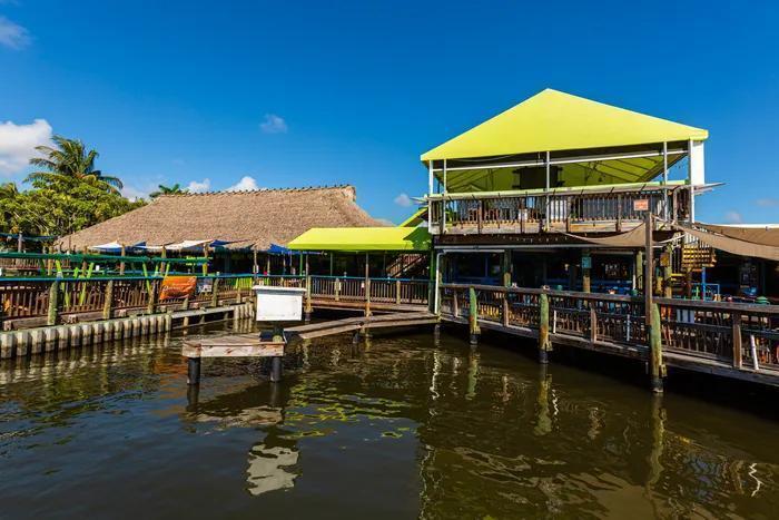LANTANA POINT - Residential Lease