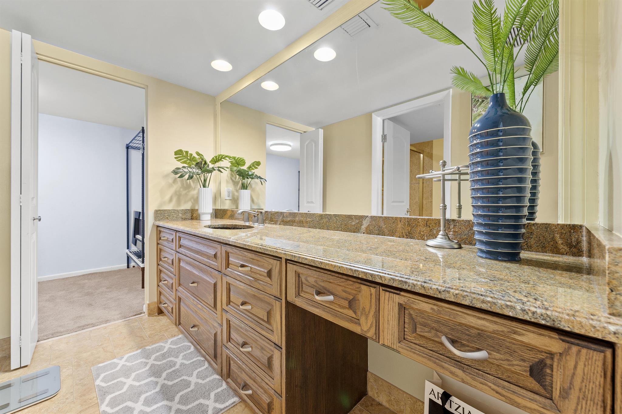 DUNE DECK OF THE PALM BEA - Residential Lease