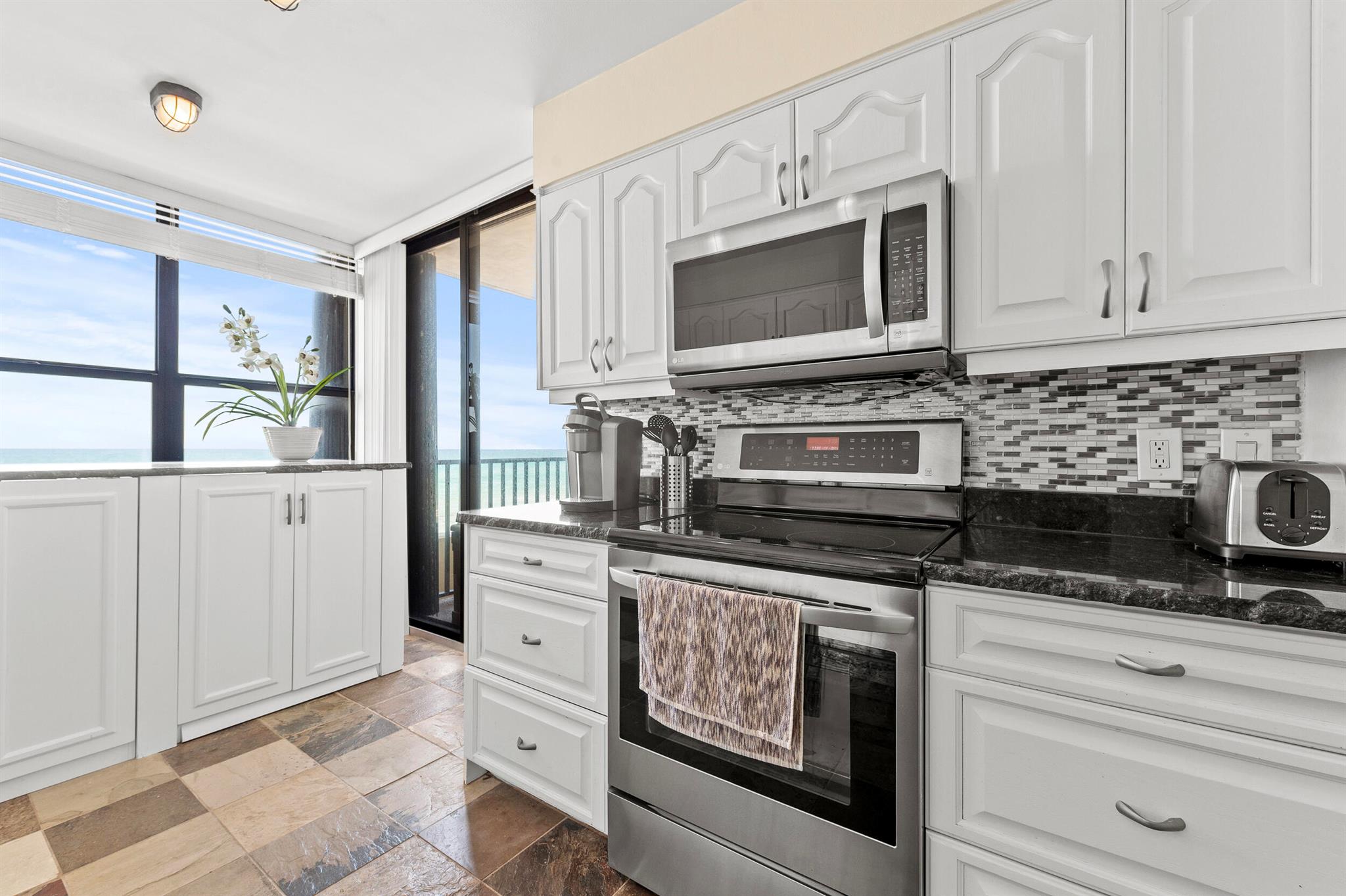 DUNE DECK OF THE PALM BEA - Residential Lease