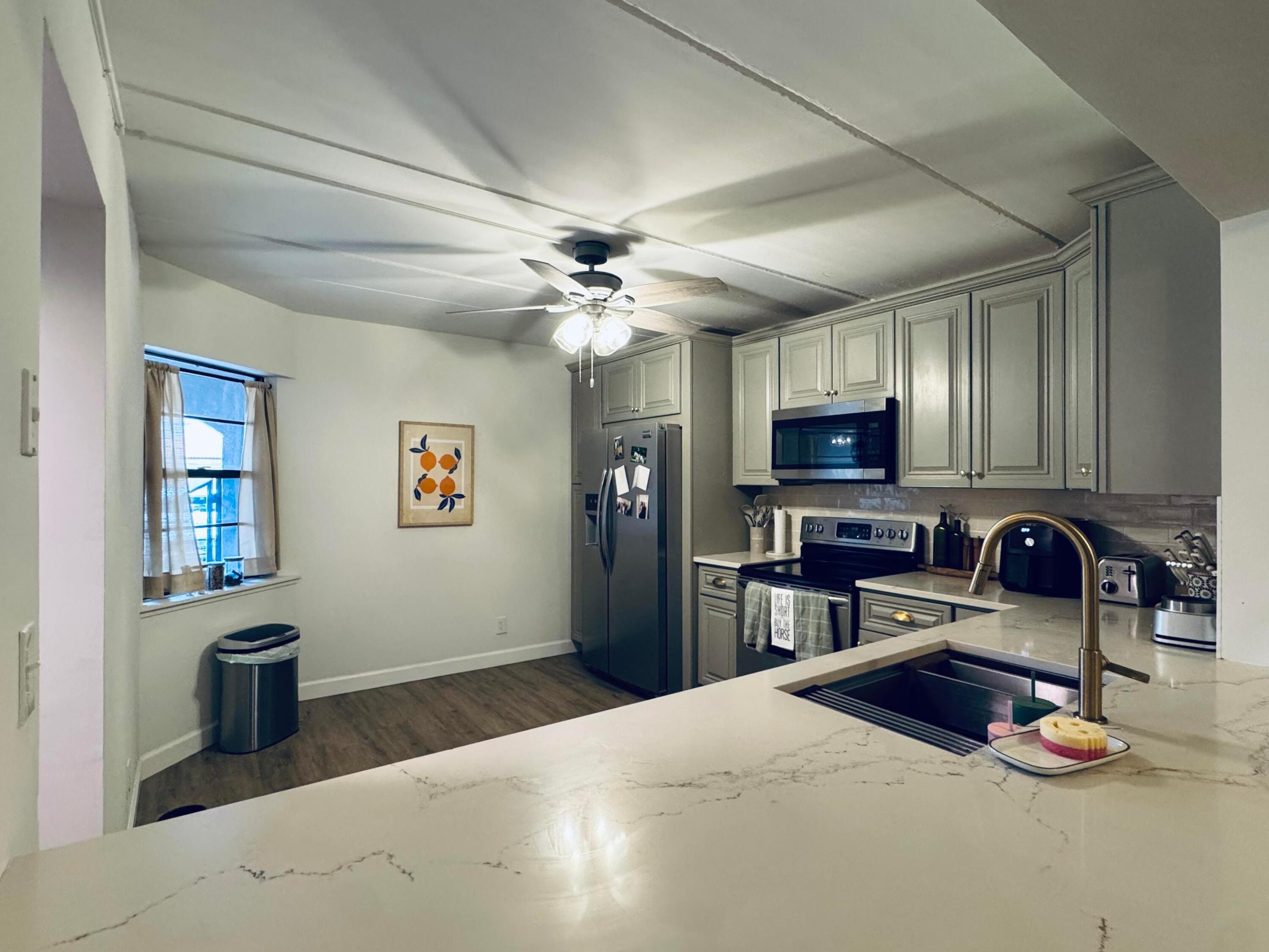 12260 Sag Harbor Court 7