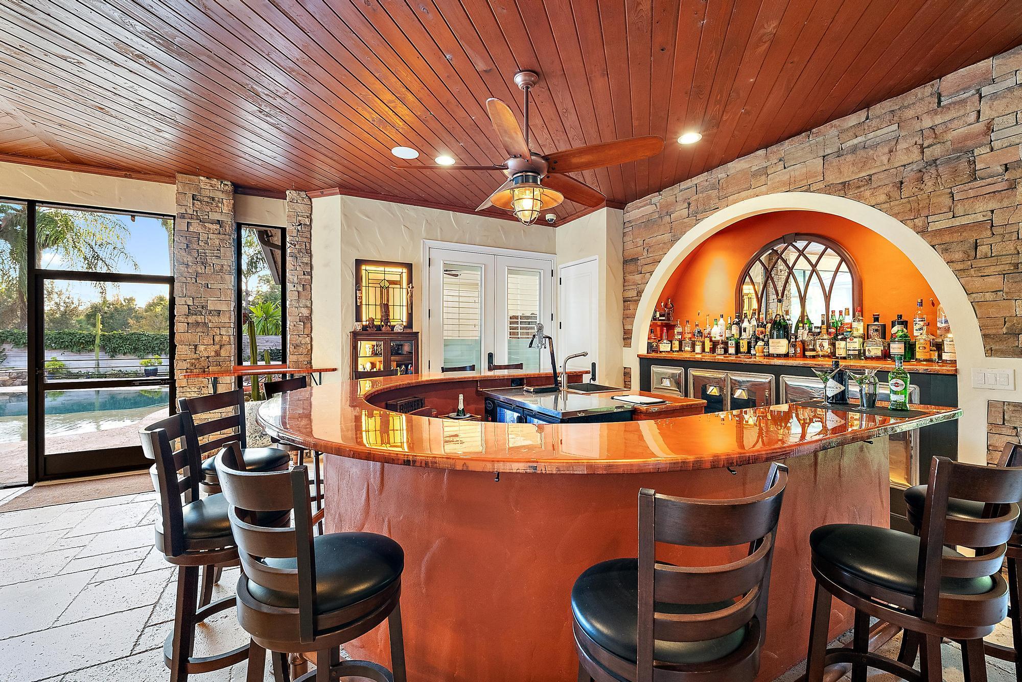 709 SW Imperial Drive