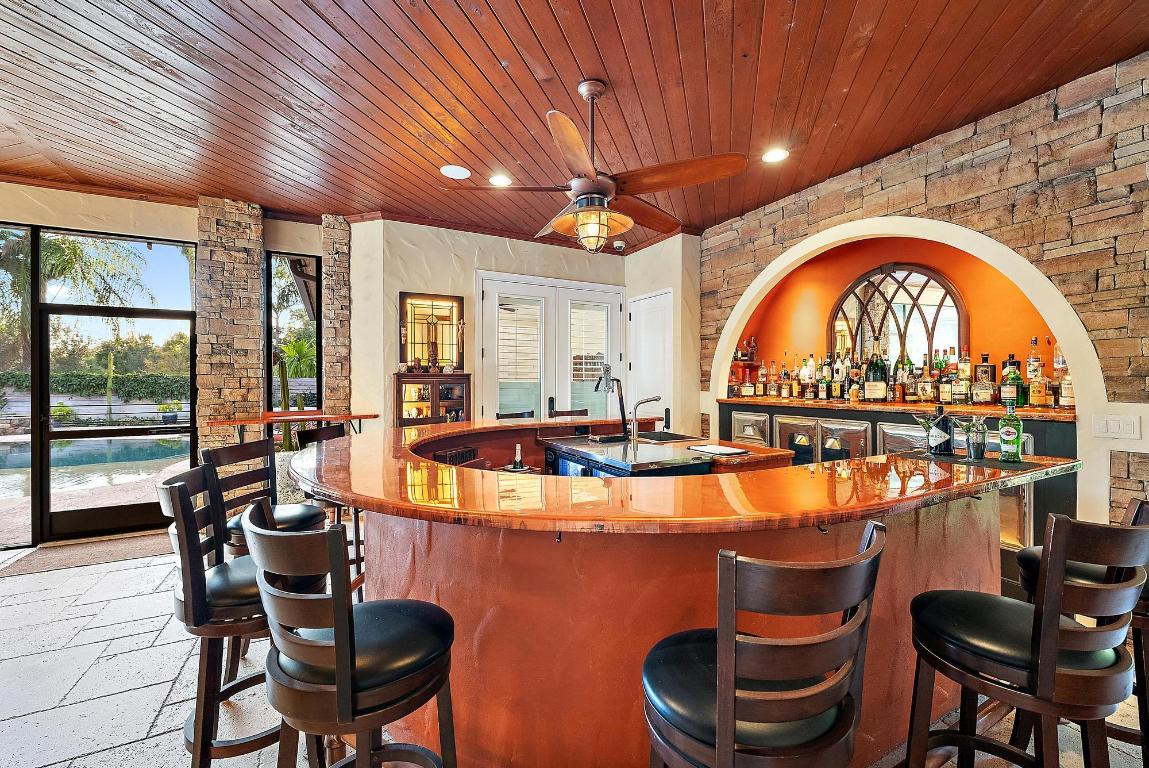 709 SW Imperial Drive