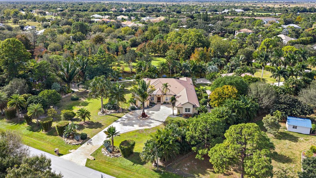 Photo of 709 SW Imperial Drive, Palm City, FL 34990 (MLS # R11151041)