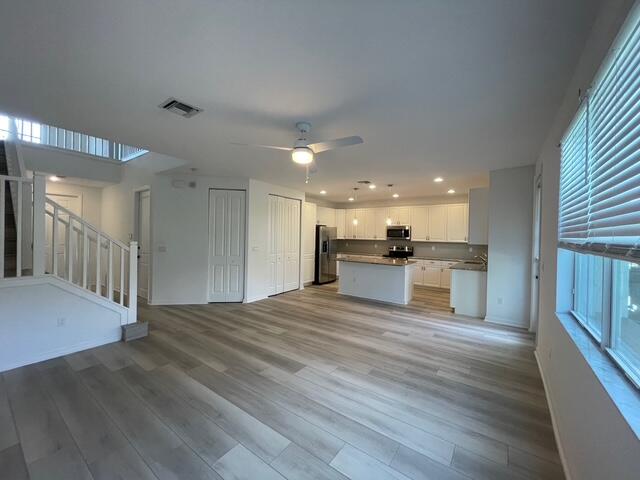 TREVI ISLE - Residential Lease