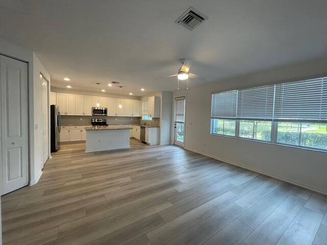 TREVI ISLE - Residential Lease