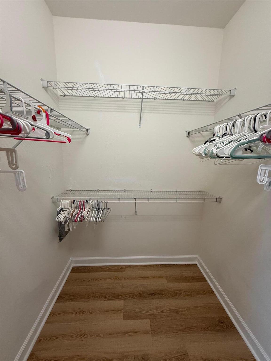 Charleston Commons II - Residential Lease