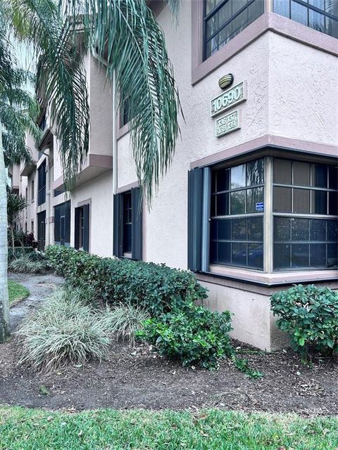 A home in Plantation