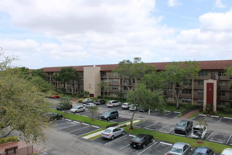 850 SW 133rd Terrace 404b Pembroke Pines FL 33023