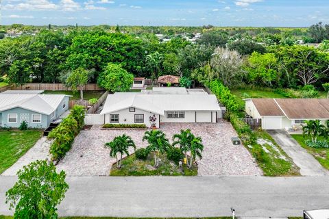 A home in Stuart