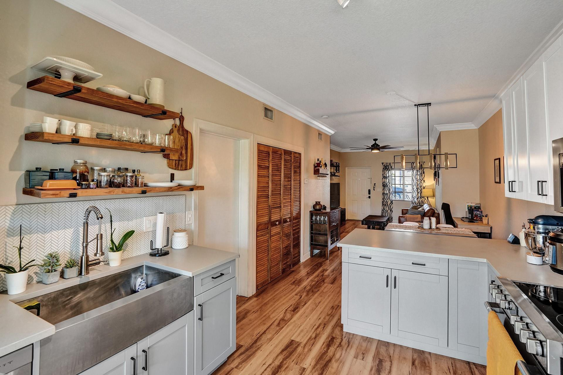 Centerville Condo - Residential Lease