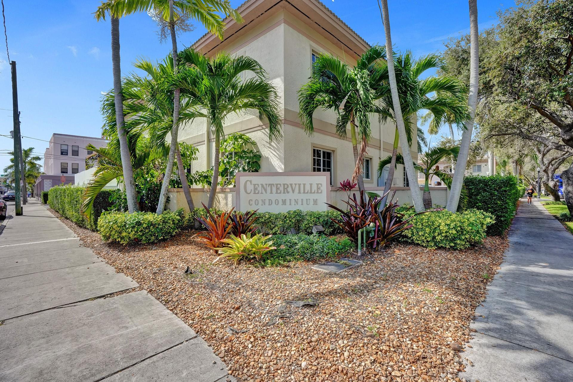 Centerville Condo - Residential Lease