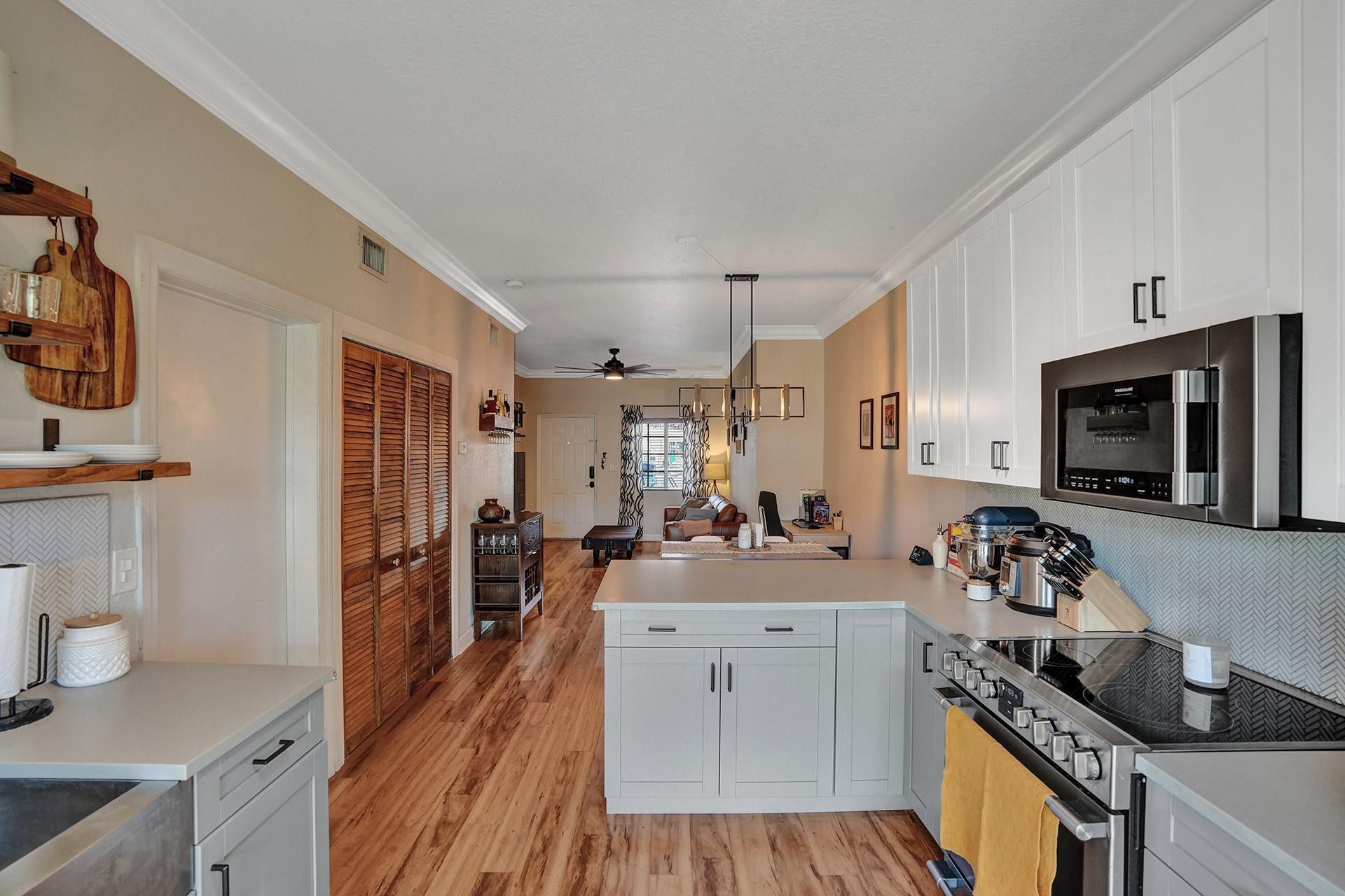 Centerville Condo - Residential Lease