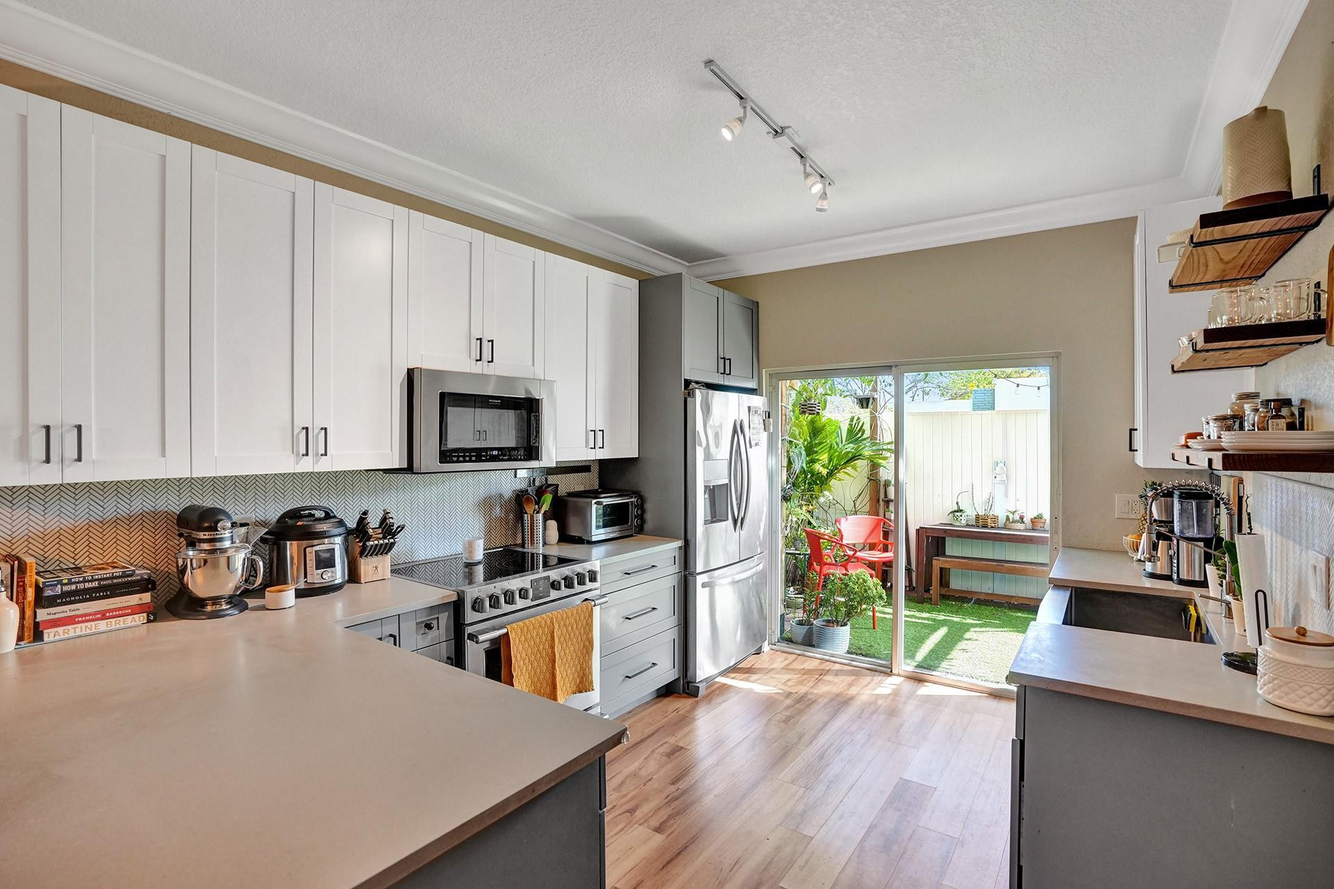 Centerville Condo - Residential Lease